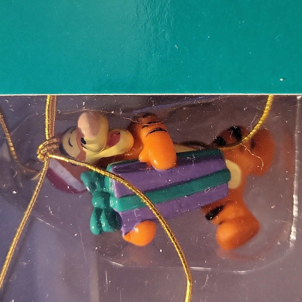 Winnie-the-Pooh Christmas ornaments set of 5 Eyore Piglet Tigger - Picture 6 of 9
